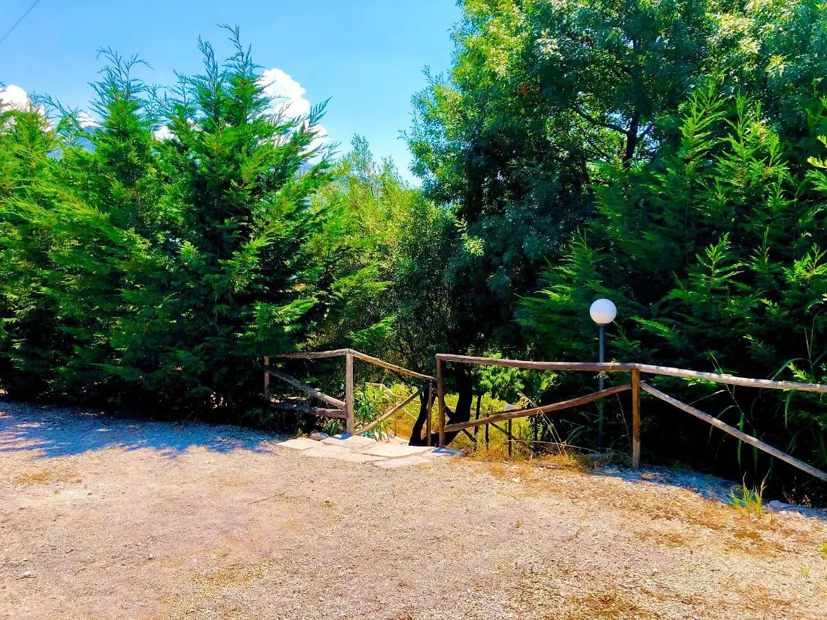 Cuore Della Valle Cefalu 2*,