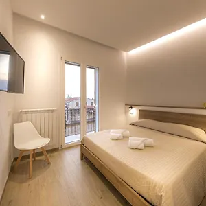  Guest house Coresi